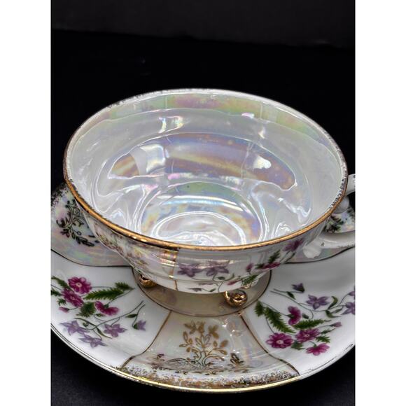 Vtg 3 Footed Teacup Saucer Pearlescent Irridescent Luster ware Floral Gold Trim - Picture 2 of 15